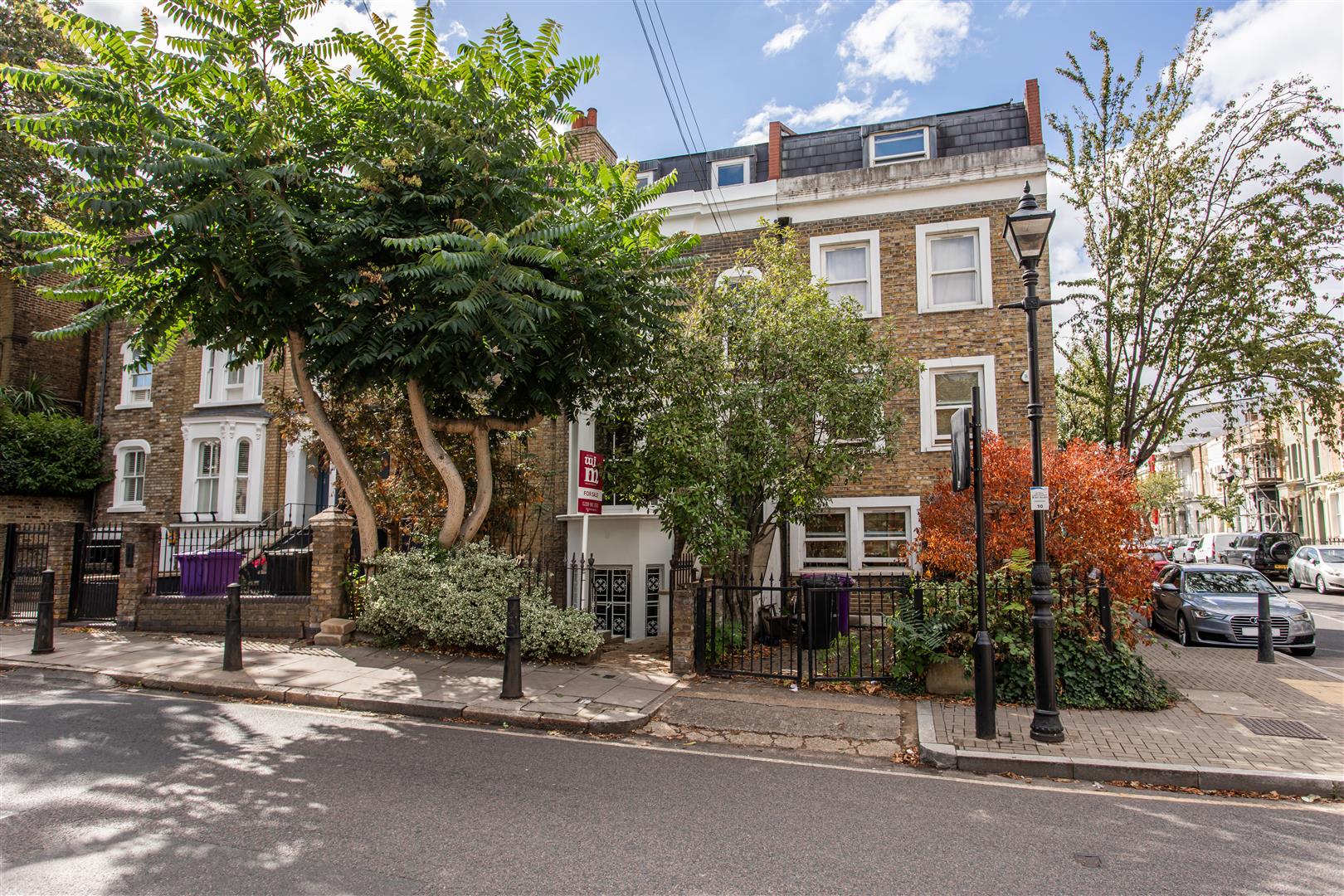 3 bed property in Coborn Road, Mile End